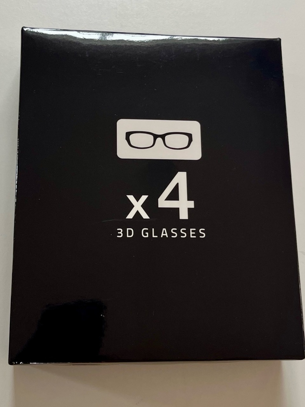 Samsung 3D TV Glasses (4 pack) SSG-5100GB Brand New Never Used